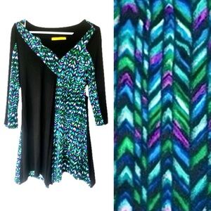 Pure Intent Asymmetrical Shift Dress V Neck Chevron Print Size Small